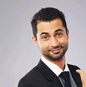 Meet your Posher, Sopa